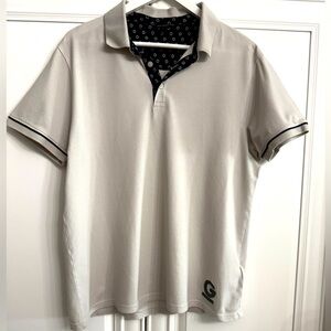 Guess Men’s Size Large Light Grey Short Sleeve Polo Shirt w/Embroidered G